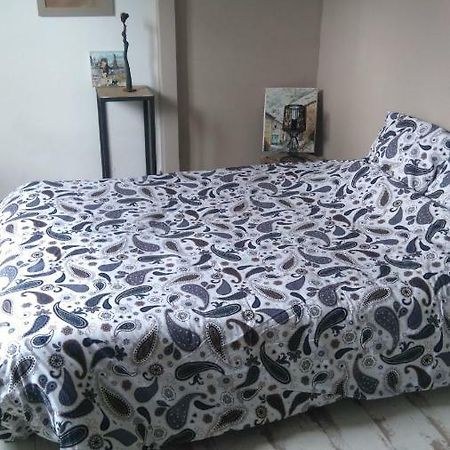 Saint-Sébastien-sur-Loire Chambre Privee Chez Un Particulier מראה חיצוני תמונה